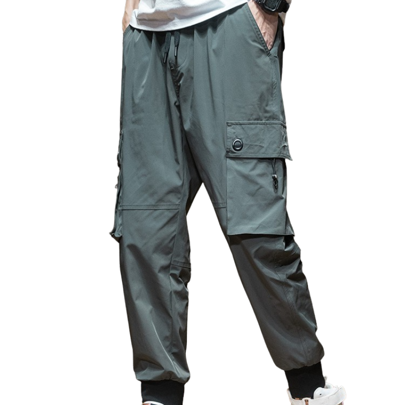 Simple Cargo Pants